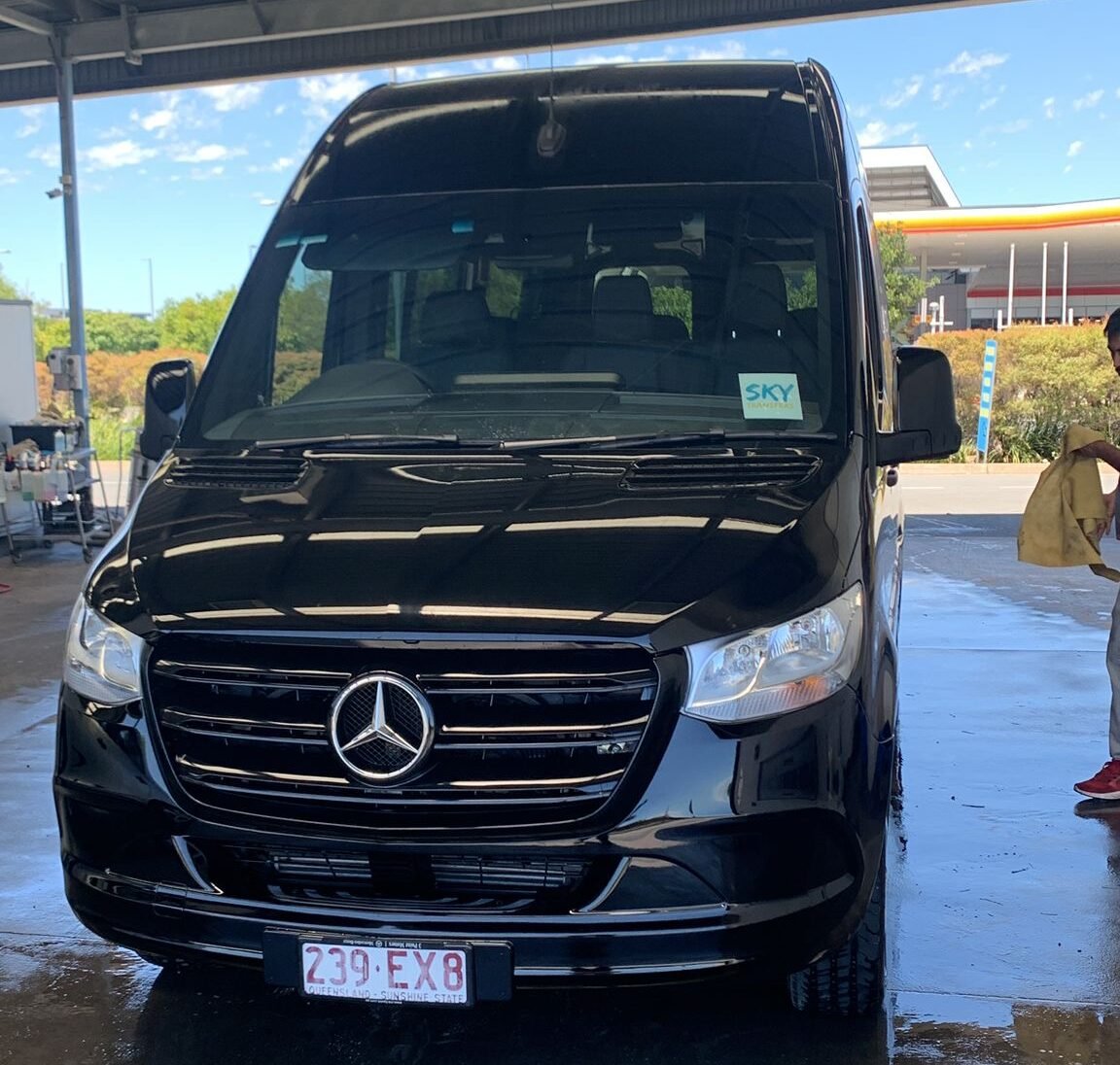 Luxury People Movers 10 Passengers Mercedes V Class 2 e1773219773638